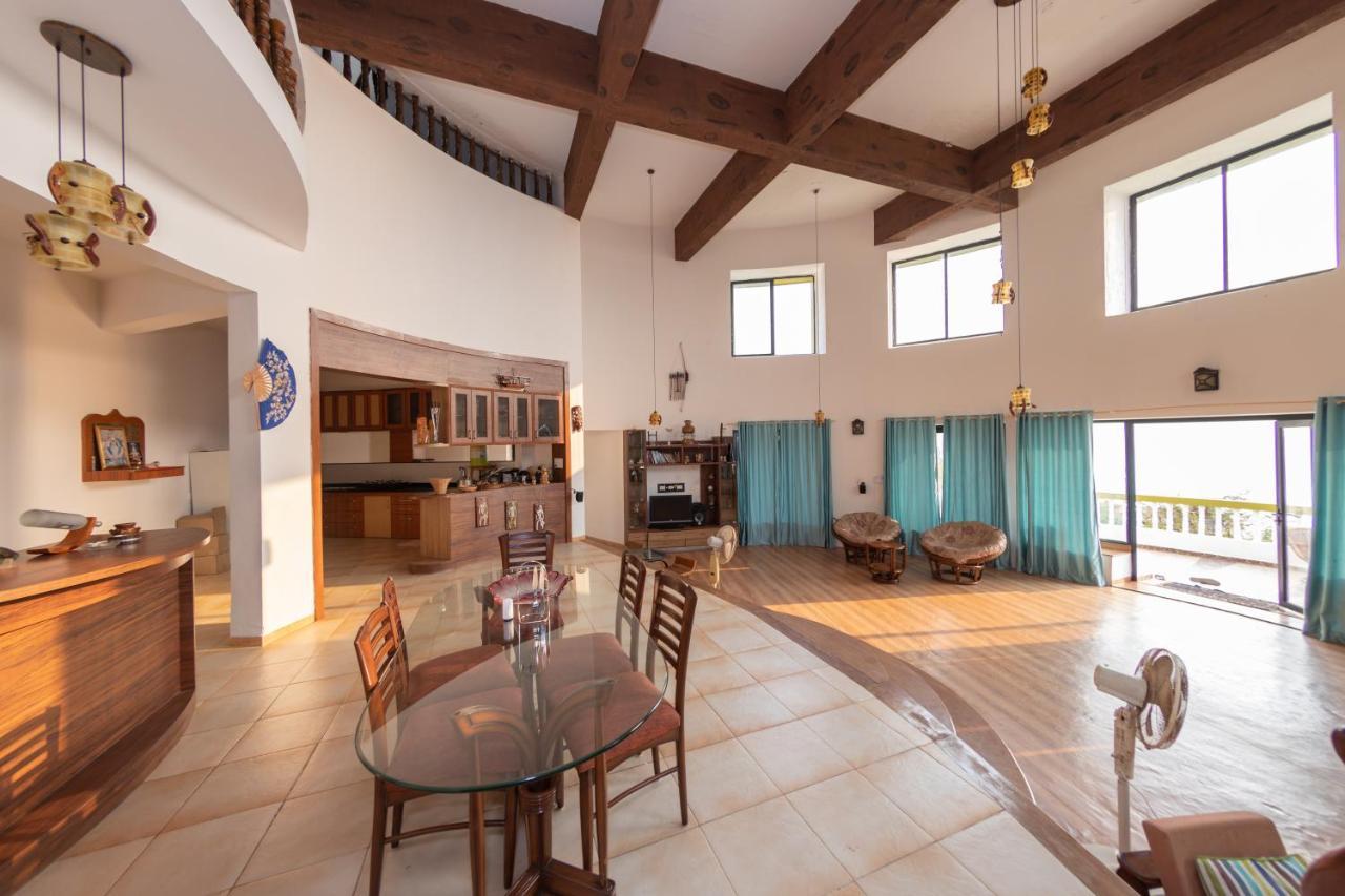 Villa Infinity By The Sea Murud  ภายนอก รูปภาพ