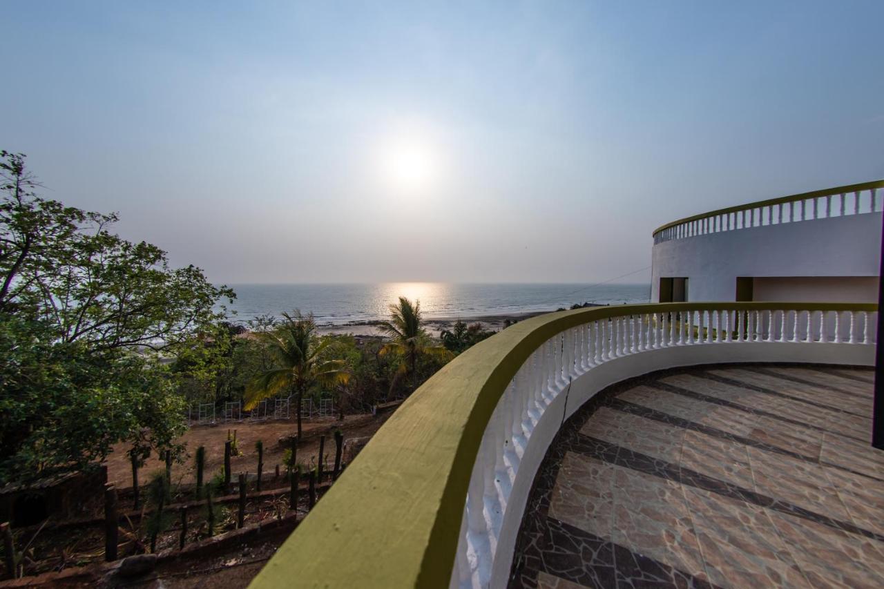 Villa Infinity By The Sea Murud  ภายนอก รูปภาพ